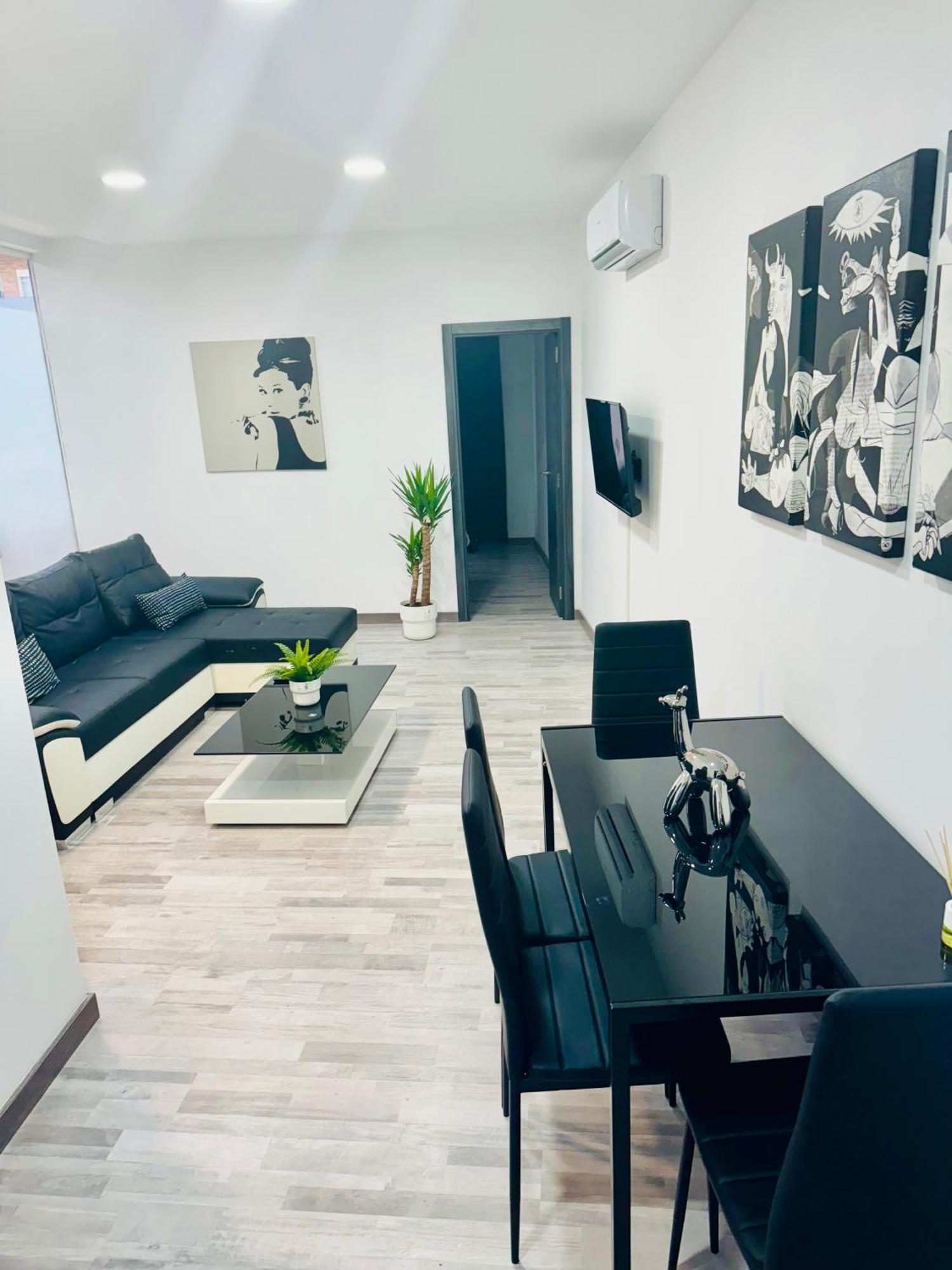 Duplex Th Sanse Norte San Sebastian de los Reyes Bagian luar foto
